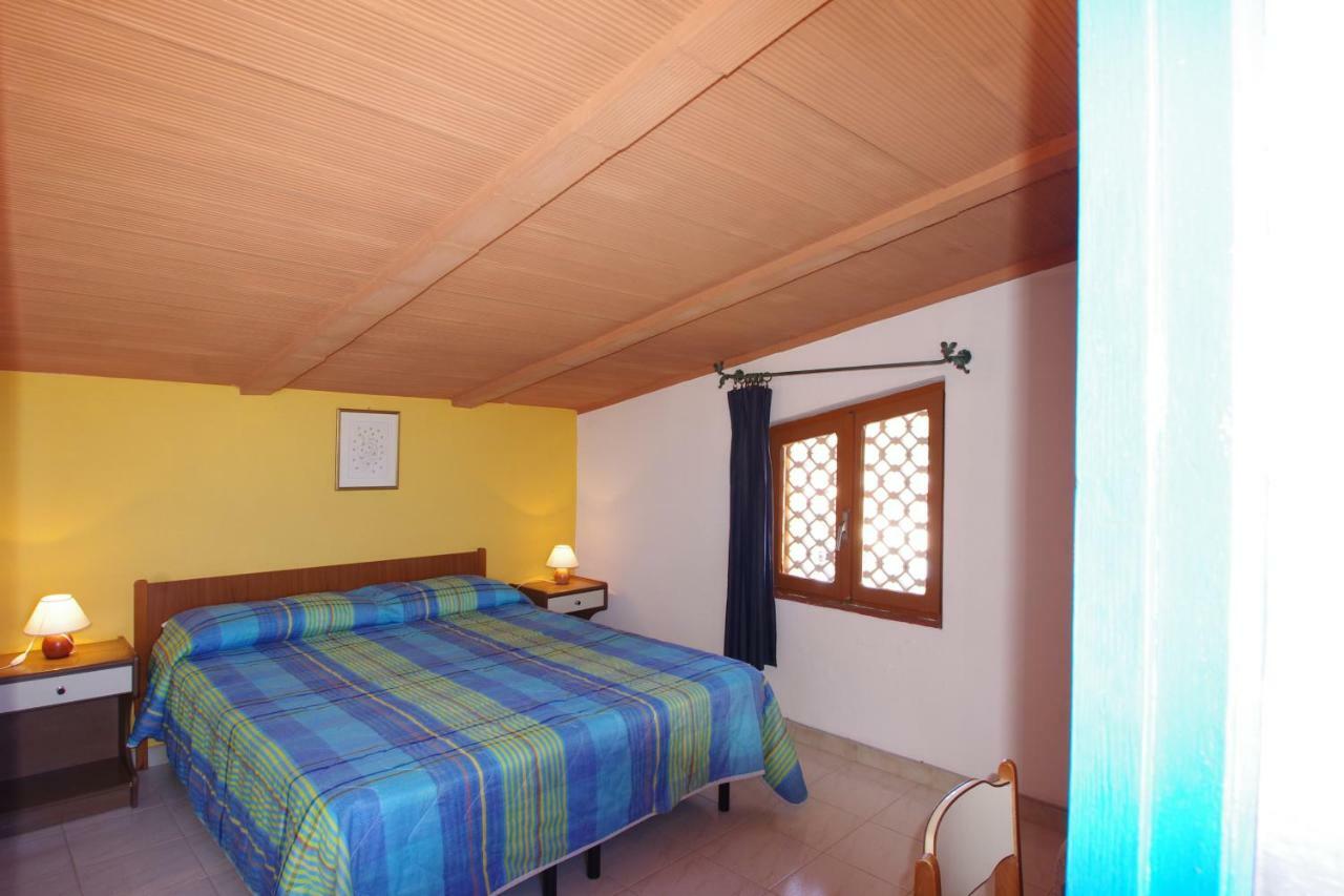 Iocchedda Apartment Porto Ottiolu Exterior foto